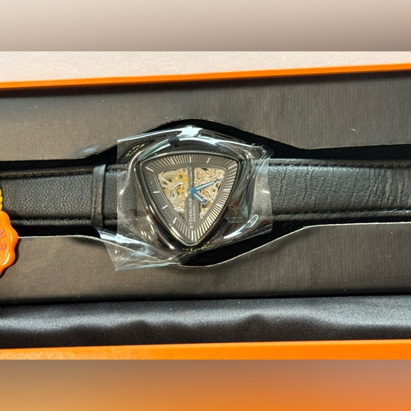 Unique Stuhrling Original Automatic Watch - Picture 4 of 5